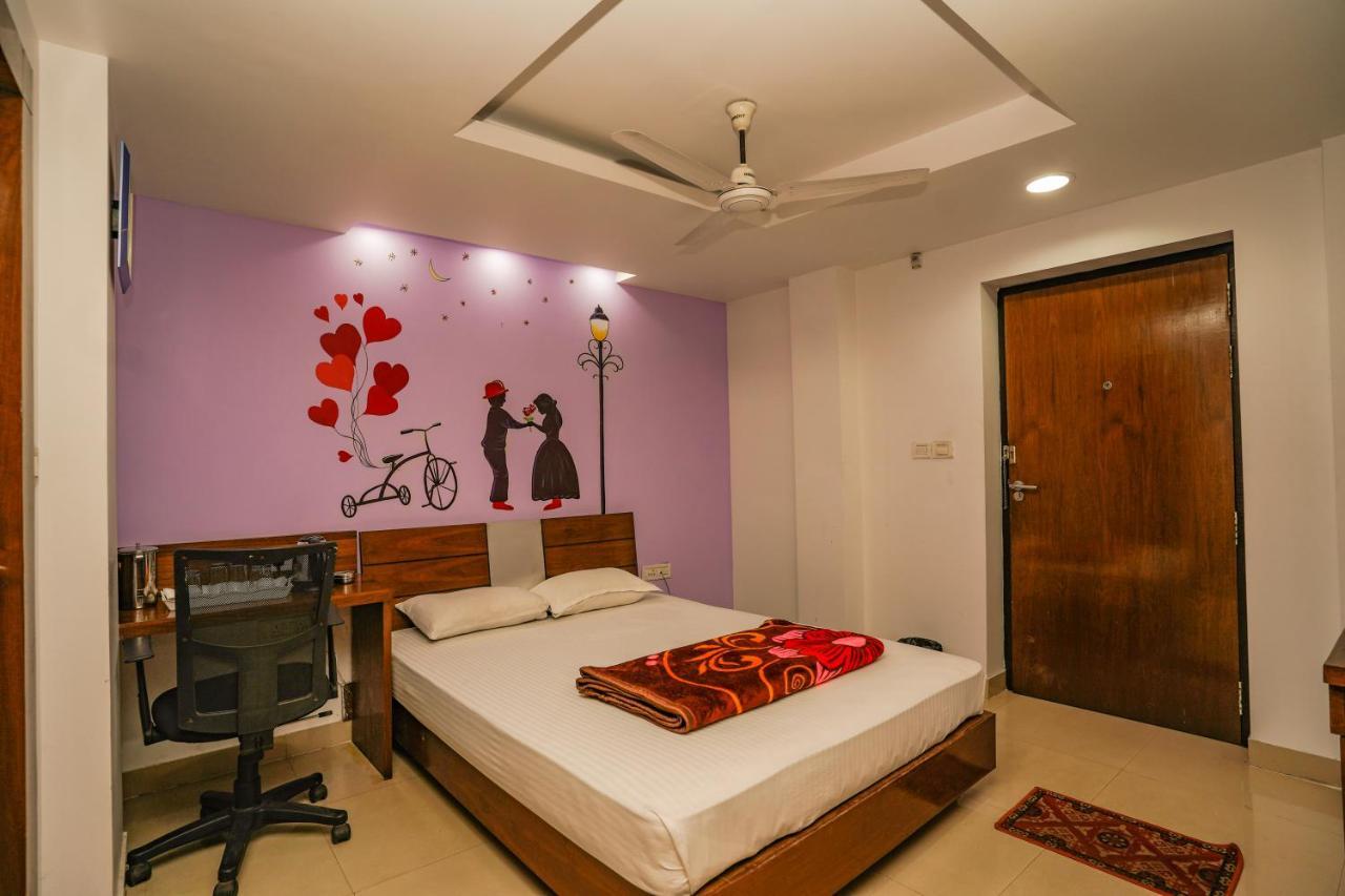 Park Land Hotel Durgapur  Ngoại thất bức ảnh